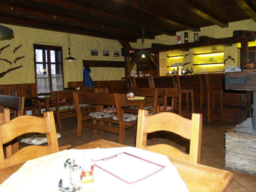 Penzion Gutská krčma Trinec Esterno foto