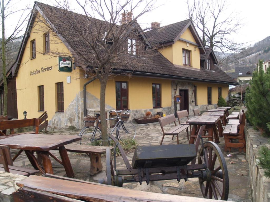 Penzion Gutská krčma Trinec Esterno foto