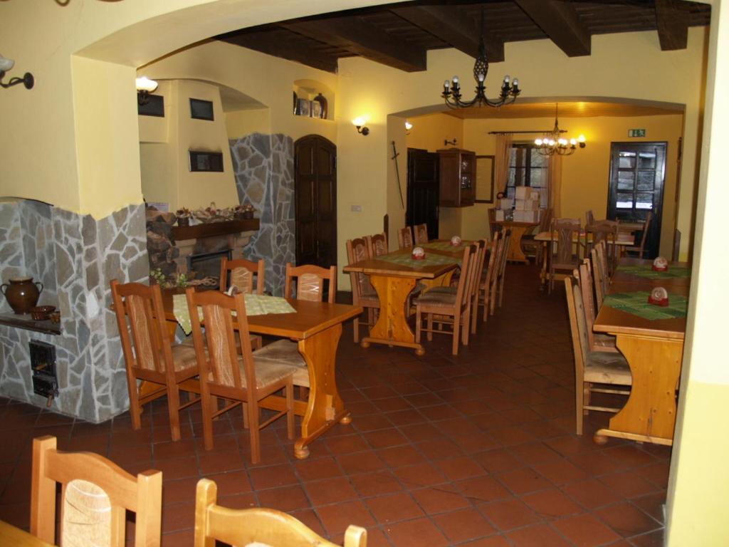 Penzion Gutská krčma Trinec Esterno foto
